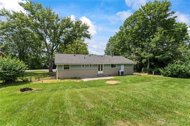 1746 Grange Hall Road, Beavercreek, OH 45432