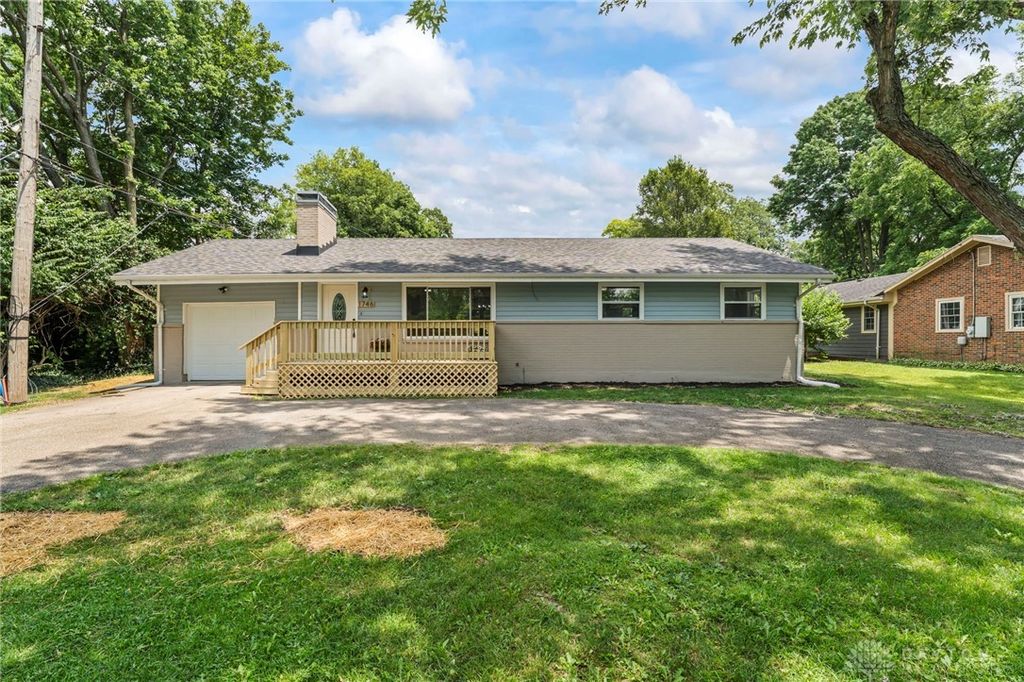 1746 Grange Hall Road, Beavercreek, OH 45432