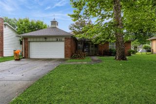 311 HAWTHORNE Drive, Belton, MO 64012