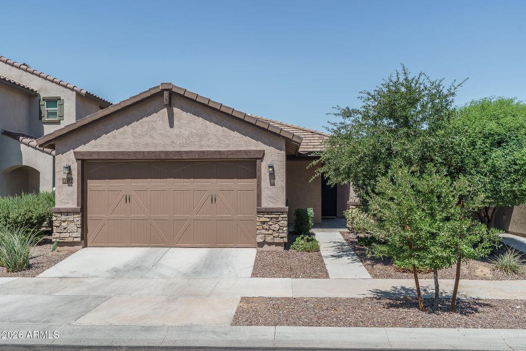 13492 N 142ND Drive, Surprise, AZ 85379 — exterior