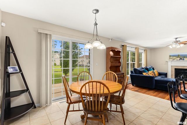 11517 N DUNMORE Drive, Dunlap, IL 61525