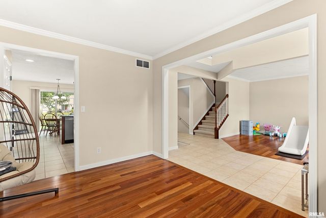 11517 N DUNMORE Drive, Dunlap, IL 61525
