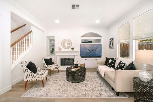 1392 Thornbury Lane, San Jose, CA 95138