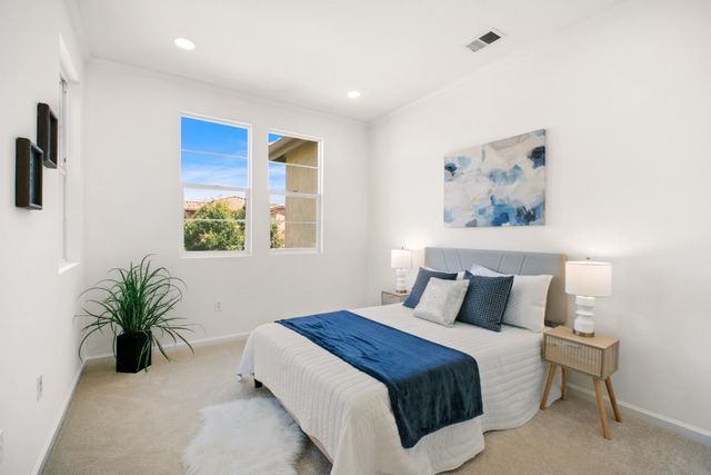 1392 Thornbury Lane, San Jose, CA 95138