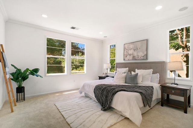 1392 Thornbury Lane, San Jose, CA 95138
