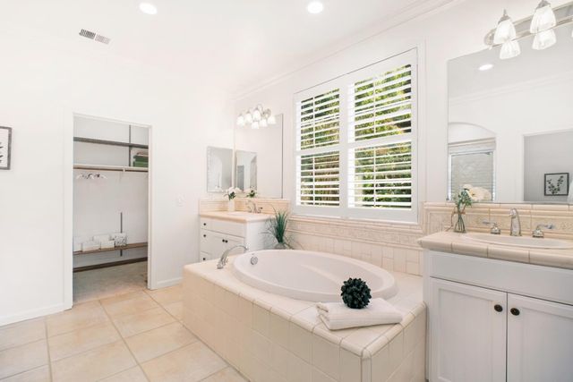 1392 Thornbury Lane, San Jose, CA 95138