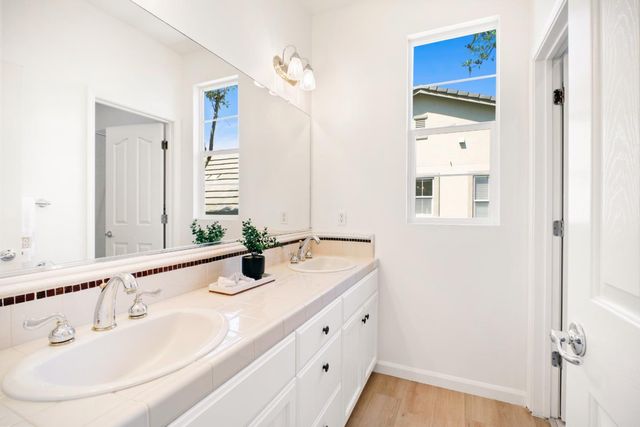 1392 Thornbury Lane, San Jose, CA 95138