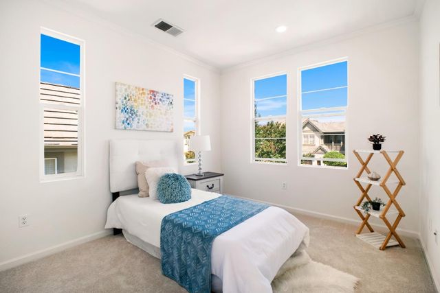 1392 Thornbury Lane, San Jose, CA 95138