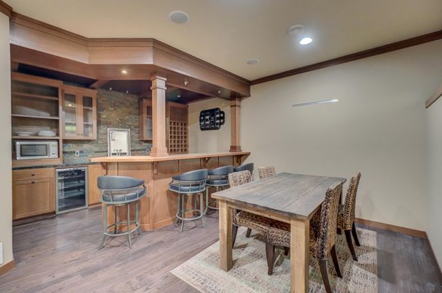 317 Meadow Ridge Court, Hudson, WI 54016