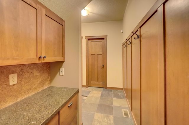 317 Meadow Ridge Court, Hudson, WI 54016