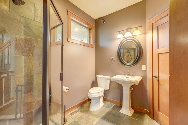 317 Meadow Ridge Court, Hudson, WI 54016