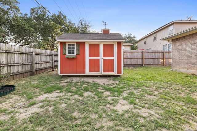 9414 Lucky Draw, San Antonio, TX 78250