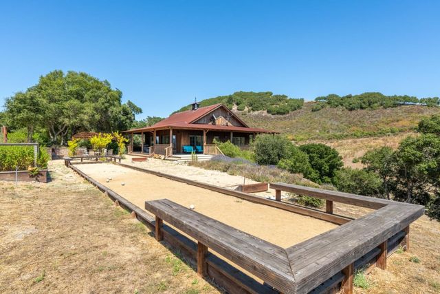 10265 Calle De Robles, Carmel Valley, CA 93923