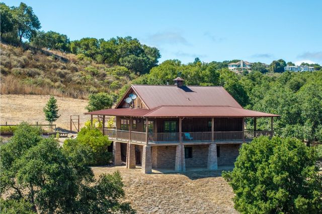 10265 Calle De Robles, Carmel Valley, CA 93923