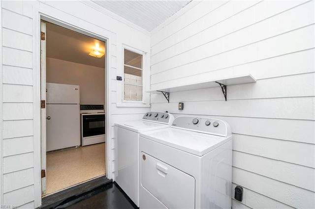 3117 Sterling Point DR A, Portsmouth, VA 23703