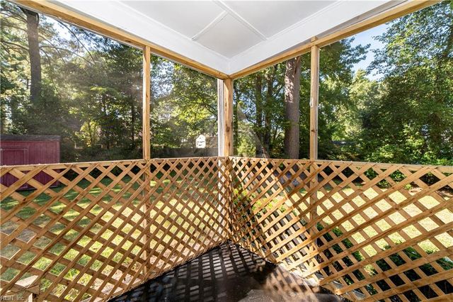 3117 Sterling Point DR A, Portsmouth, VA 23703