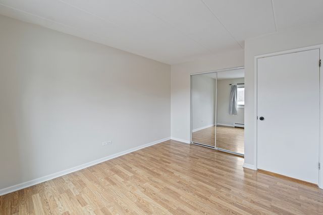 12830 S 71st Avenue 104, Palos Heights, IL 60463