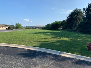 19550 S Harlem Avenue, Frankfort, IL 60423