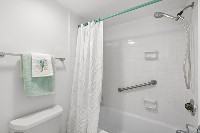 10100 Beach Club Dr Apt 8E, Myrtle Beach, SC 29572