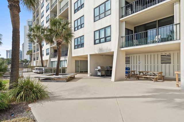 10100 Beach Club Dr Apt 8E, Myrtle Beach, SC 29572