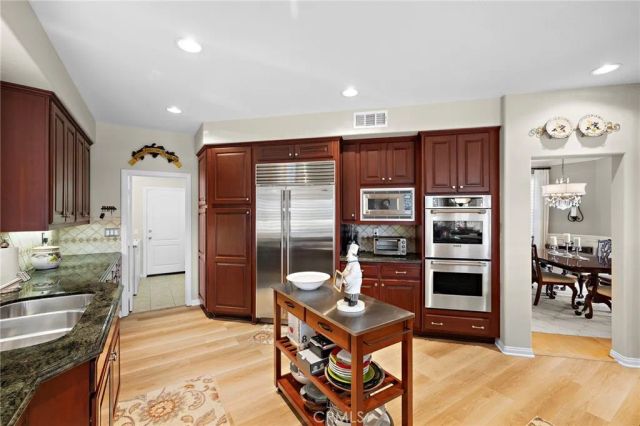 20 Edgewood, Coto De Caza, CA 92679