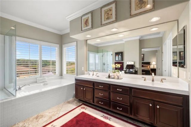 20 Edgewood, Coto De Caza, CA 92679