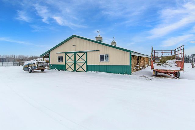 33896 County 21, Browerville, MN 56438