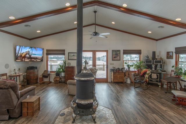 33896 County 21, Browerville, MN 56438