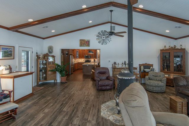 33896 County 21, Browerville, MN 56438