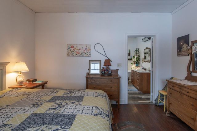 33896 County 21, Browerville, MN 56438