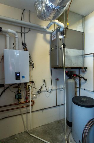 33896 County 21, Browerville, MN 56438