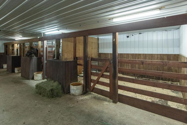 33896 County 21, Browerville, MN 56438