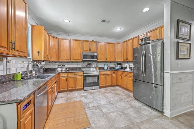 135 Brightwood Drive, Huger, SC 29450