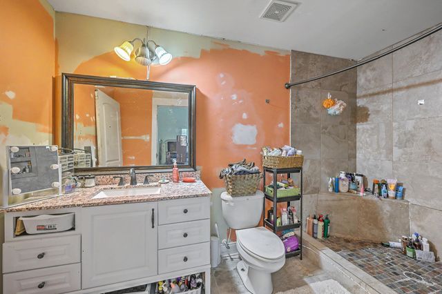 135 Brightwood Drive, Huger, SC 29450