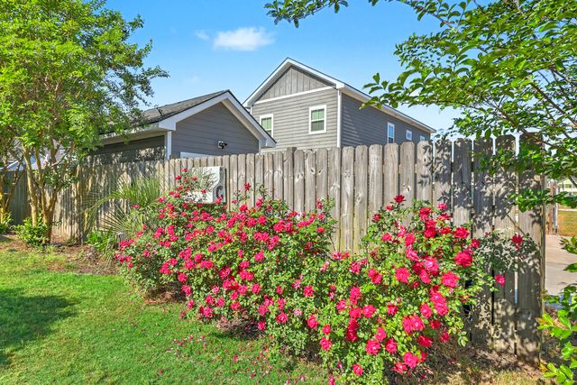 135 Brightwood Drive, Huger, SC 29450
