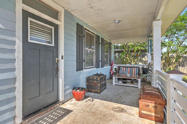 135 Brightwood Drive, Huger, SC 29450
