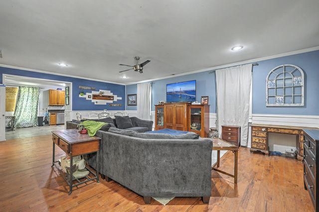 135 Brightwood Drive, Huger, SC 29450