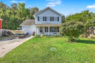 135 Brightwood Drive, Huger, SC 29450
