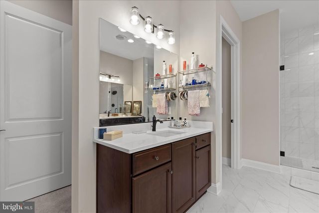 117 MALLARD DR, Lake Frederick, VA 22630