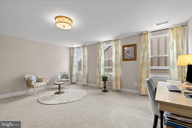117 MALLARD DR, Lake Frederick, VA 22630
