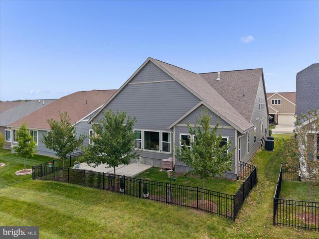 117 MALLARD DR, Lake Frederick, VA 22630