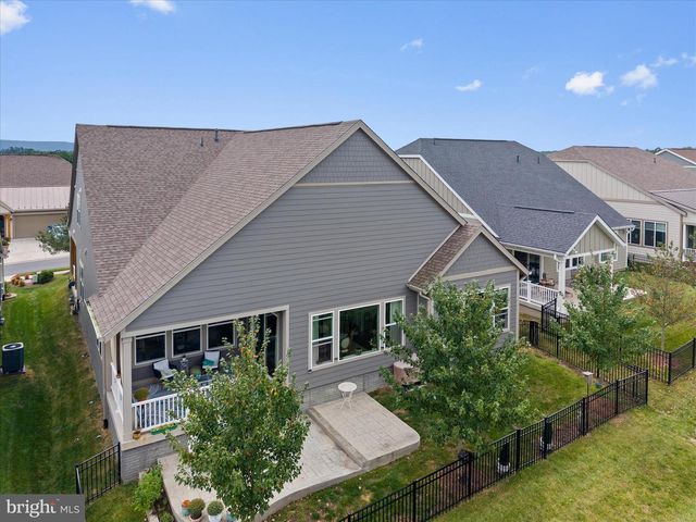 117 MALLARD DR, Lake Frederick, VA 22630