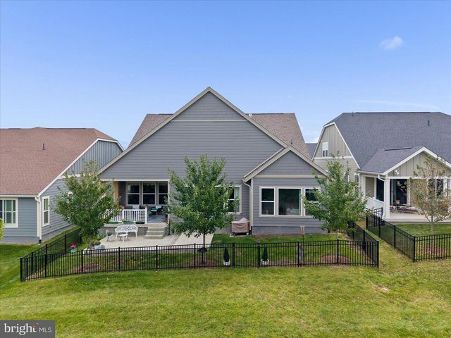 117 MALLARD DR, Lake Frederick, VA 22630