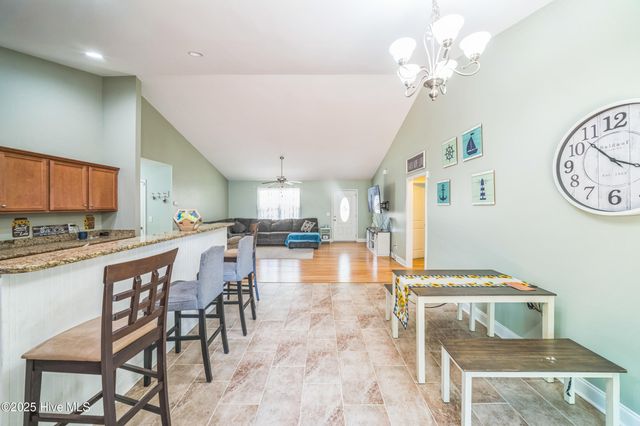 239 Shellbank Drive, Sneads Ferry, NC 28460