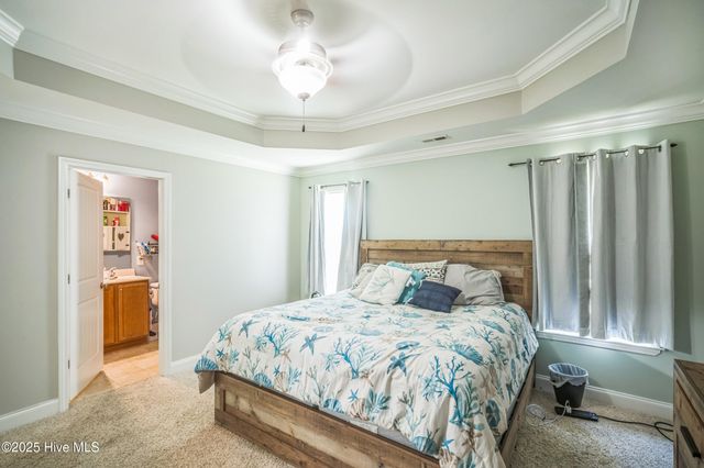 239 Shellbank Drive, Sneads Ferry, NC 28460