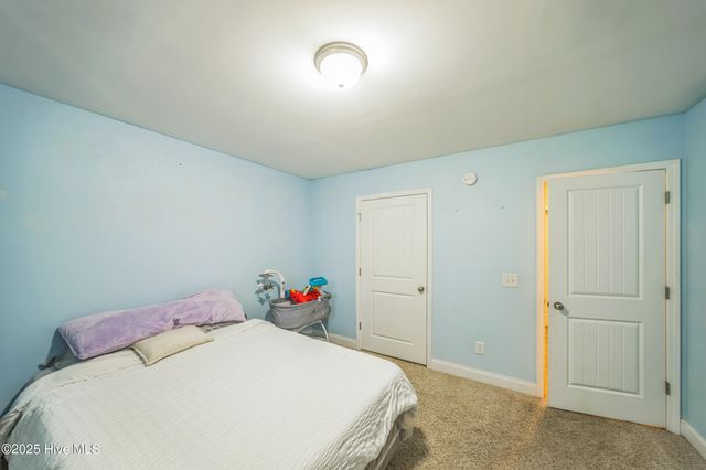 239 Shellbank Drive, Sneads Ferry, NC 28460