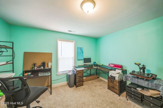 239 Shellbank Drive, Sneads Ferry, NC 28460