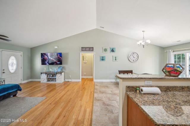 239 Shellbank Drive, Sneads Ferry, NC 28460