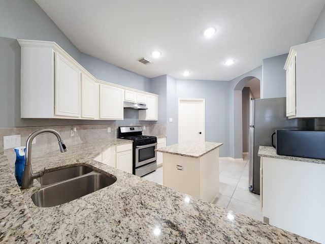 1206 Hemple Drive, Rosenberg, TX 77471