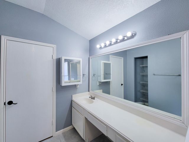 1206 Hemple Drive, Rosenberg, TX 77471